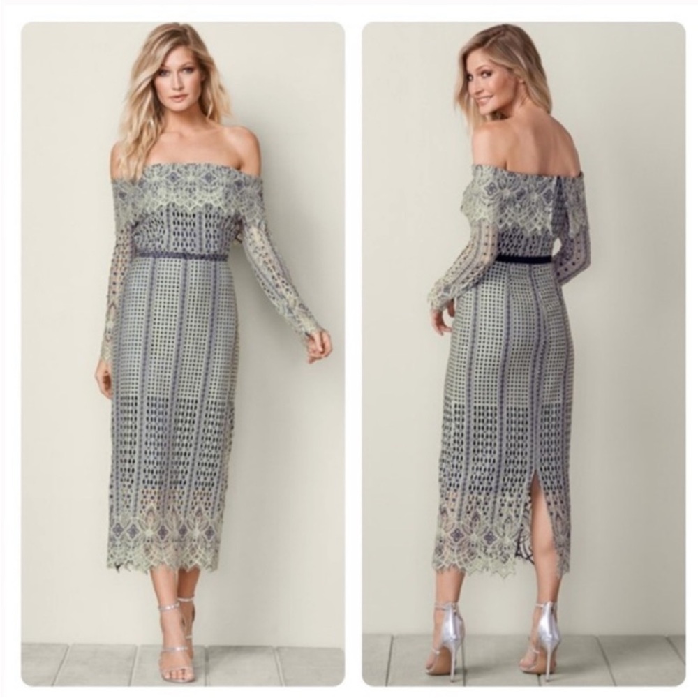 NWT Venus off the shoulder gorgeous dress! Size 2